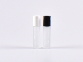 Roll-On-Flasche, säuremattiertes Glas,10ml, Deckel weiss/schwarz