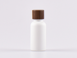 Weissglasflasche 30ml, mit Schraubverschluss Walnut